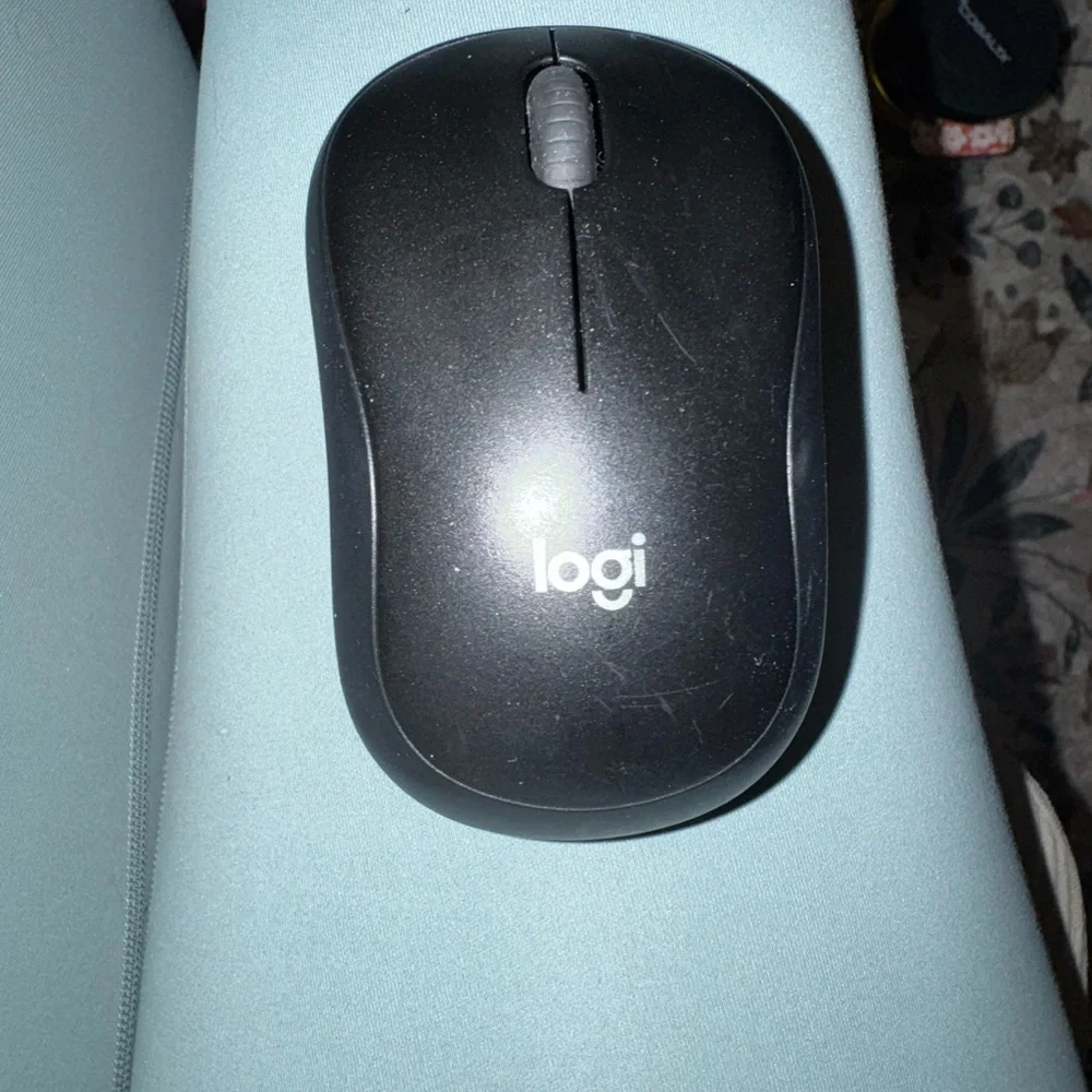 Logitech Black Wireless Mouse